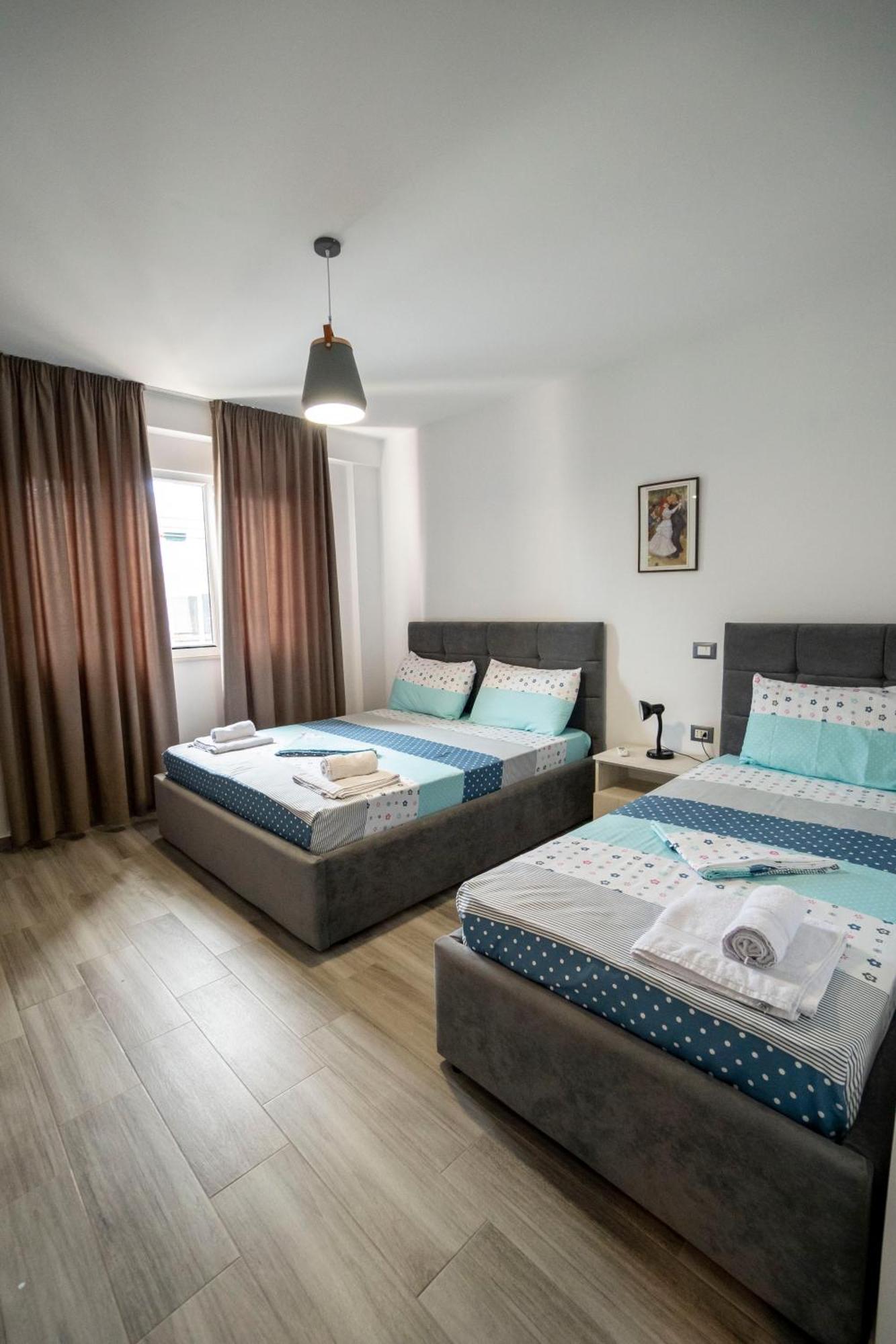 Tuttomondo Apartments Golem  Luaran gambar
